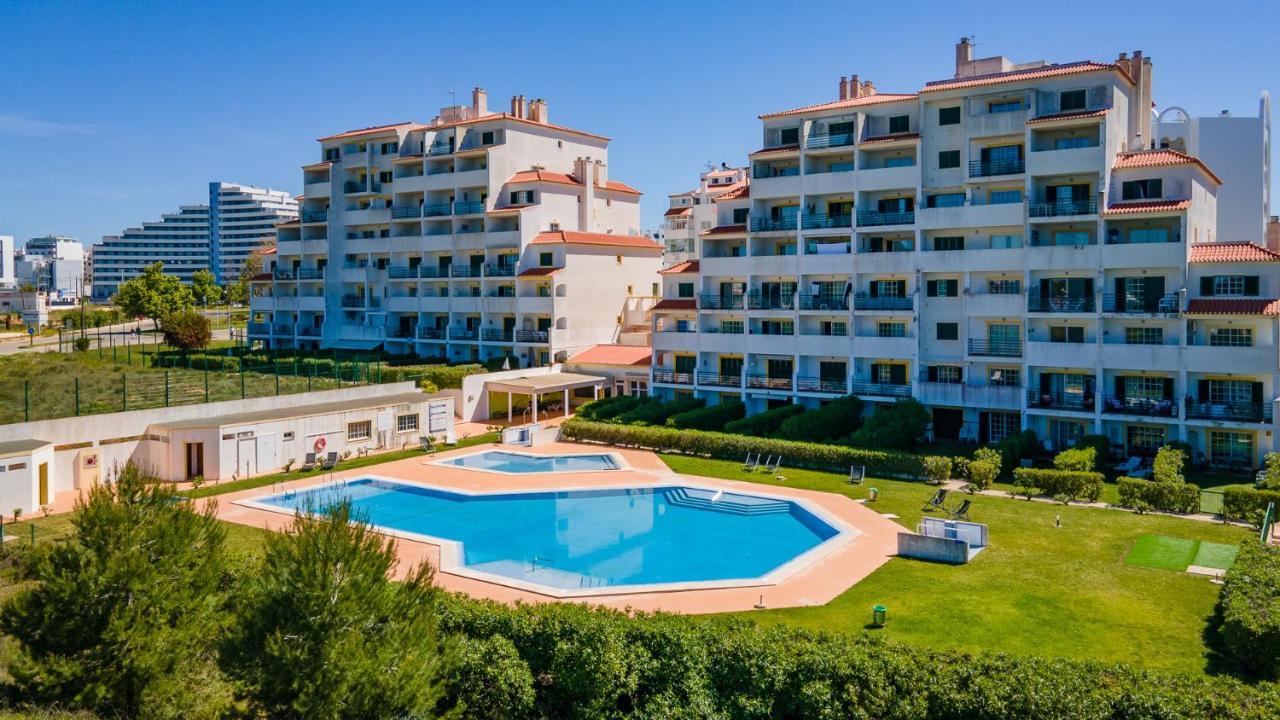 2Bdr Duplex W Ac & Pool In Portimao By Lovelystay Exterior foto